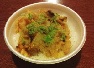 海鮮かき揚げ丼（味彩）